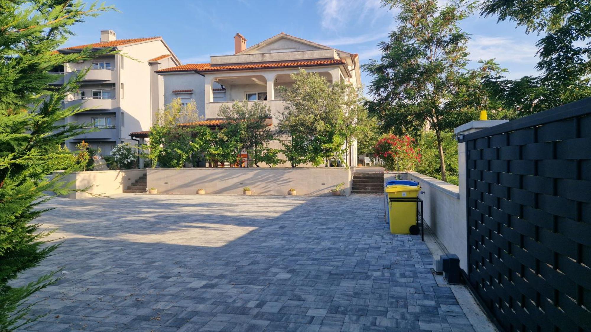 Apartments In Rijeka, Free Parking And Large Terrace, 15Min Drive From The Beach Dış mekan fotoğraf